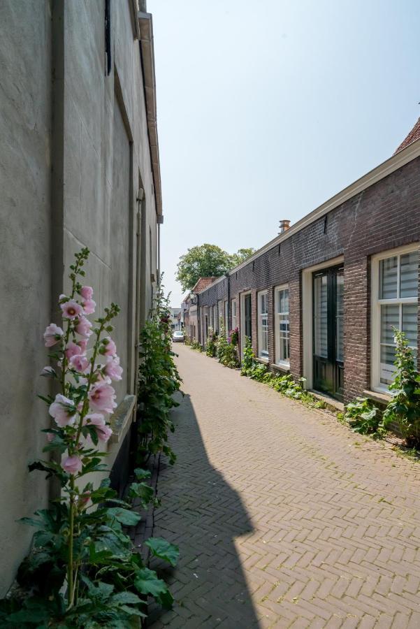 Slapen Bij Van-V Zierikzee Exteriör bild
